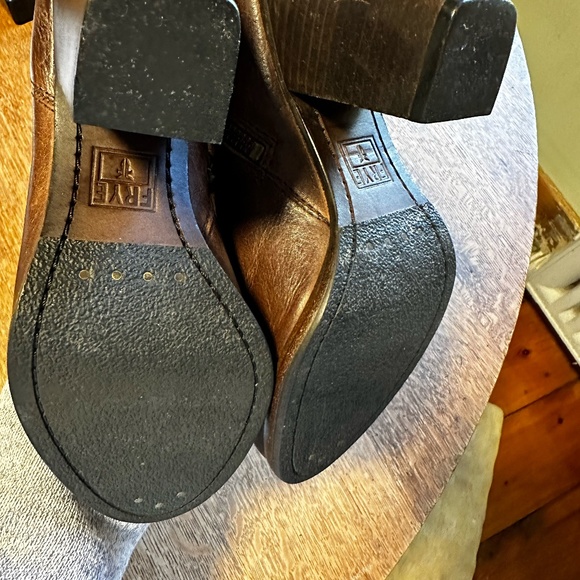 FRYE Stack Heel (3.5") Ankle Boot - Picture 4 of 6